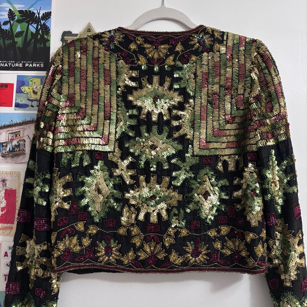 Adrianna Papell Evening black & gold fully sequined embroidered jacket - Picture 4 of 8